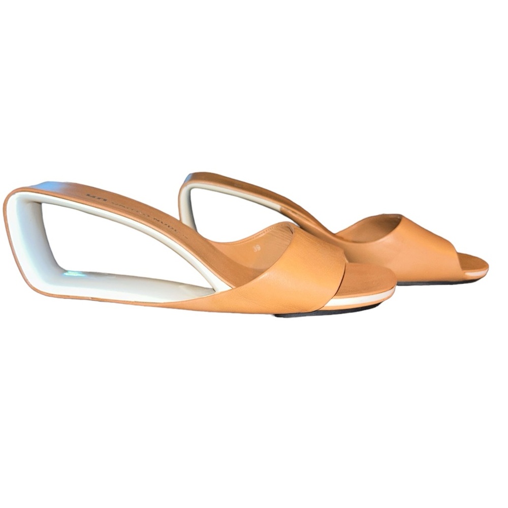 UNITED NUDE MOBIUS MID SIZE 39, CAMEL COLOR. EXCELLENT CONDITION